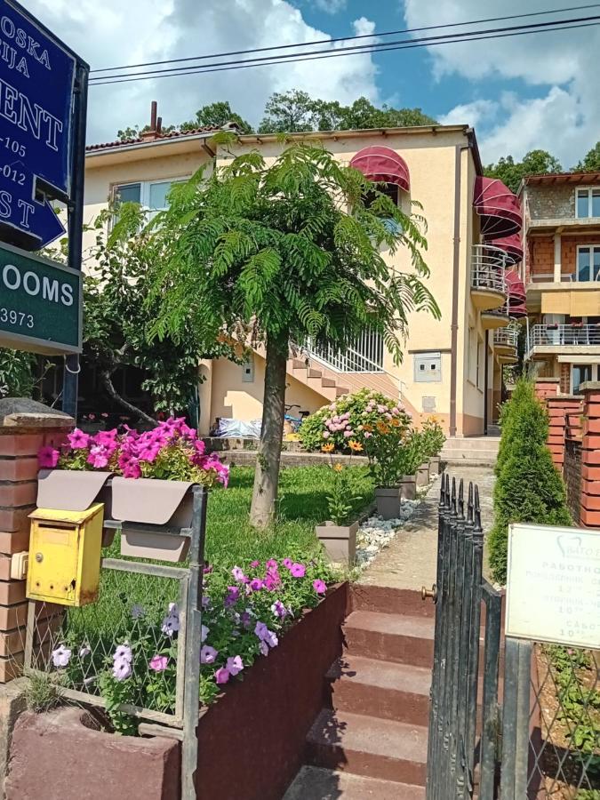 Bato Rooms เปสตานิ ภายนอก รูปภาพ
